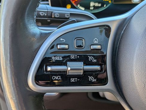 Used 2020 Mercedes-Benz GLS 450 4MATIC image 18