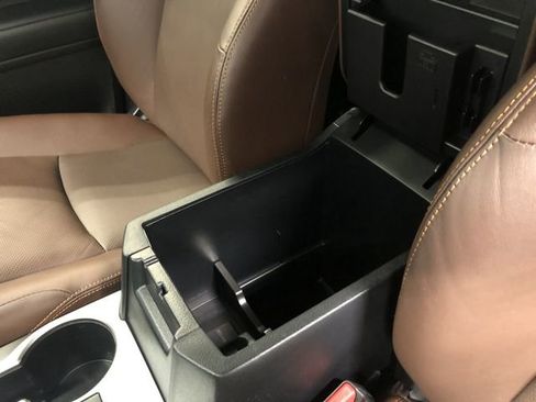 Used 2024 Toyota 4Runner Limited image 28