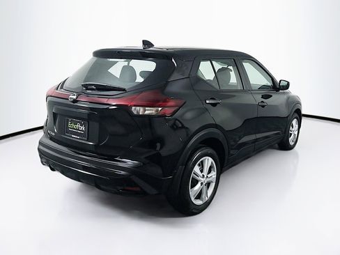 Used 2024 Nissan Kicks S image 9