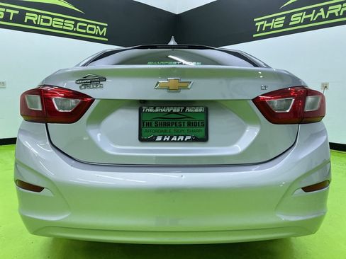 Used 2016 Chevrolet Cruze LT w/ Convenience Package FWD image 8