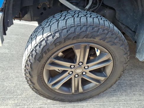 Used 2015 Ford F150 XLT w/ Equipment Group 301A Mid AWD/4WD image 5