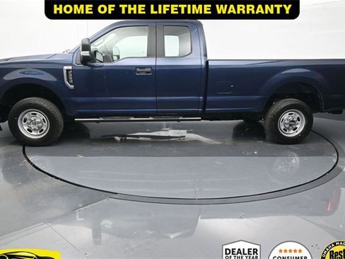Used 2020 Ford F250 XL w/ Power Equipment Group image 4