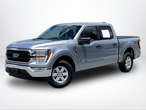 Used 2021 Ford F150 XLT w/ Equipment Group 301A Mid RWD image 2