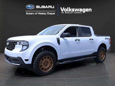 Used 2025 Ford Maverick XLT w/ XLT Luxury Package AWD/4WD image 4