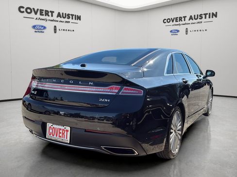 Used 2017 Lincoln MKZ Reserve w/ Luxury Package FWD image 5