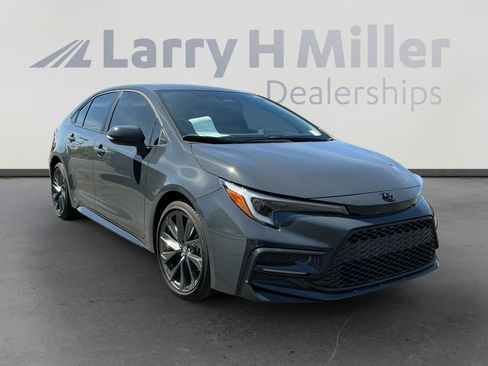 Certified 2025 Toyota Corolla SE FWD image 7