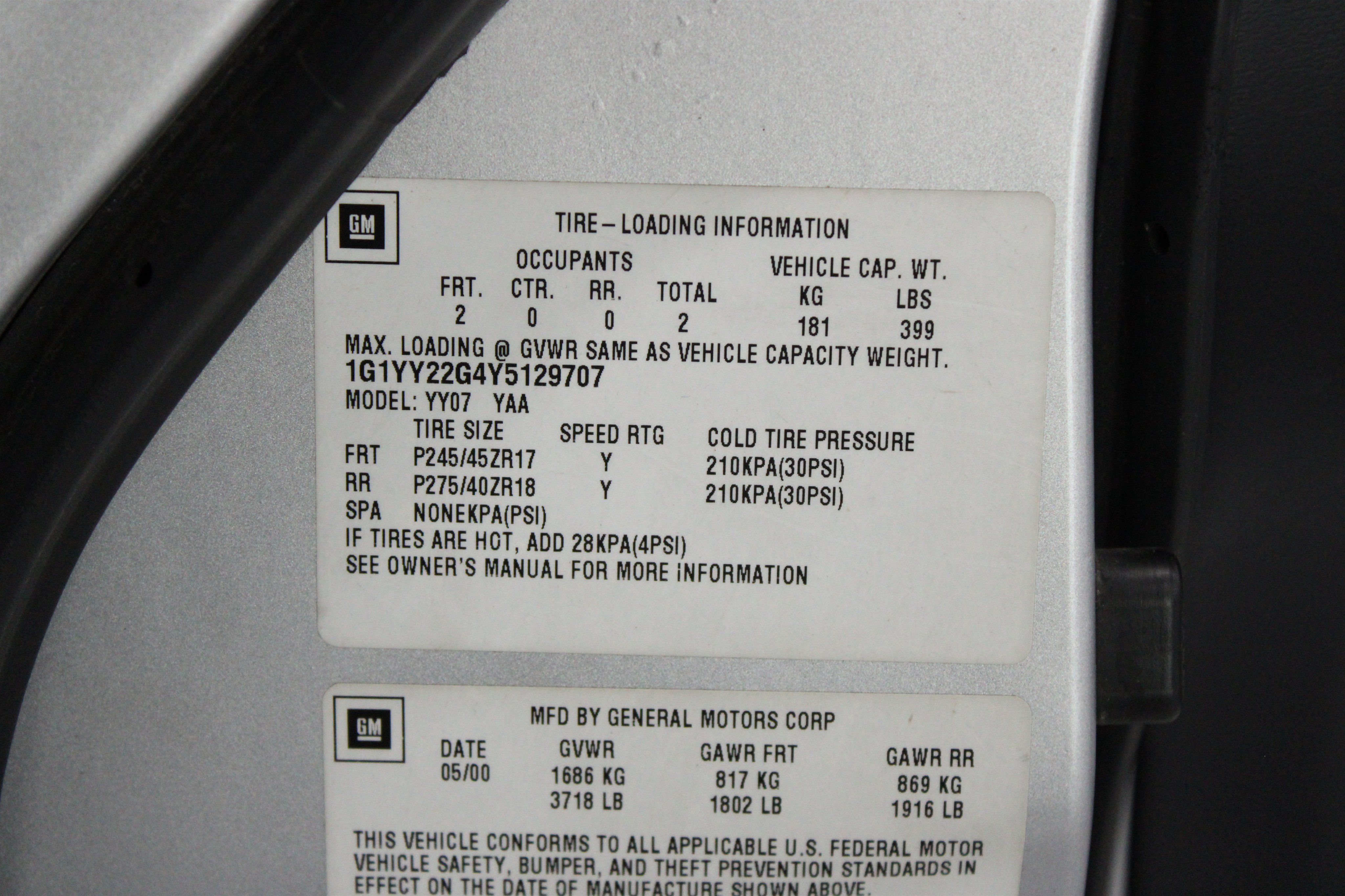 Used 2000 Chevrolet Corvette Coupe w/ Roof Pkg RWD image 30