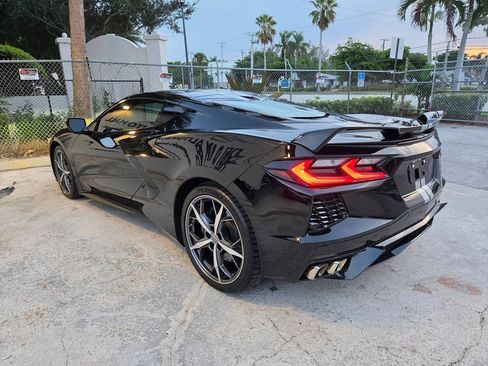Used 2021 Chevrolet Corvette Stingray Preferred Cpe w/ Z51 Performance Package RWD image 7