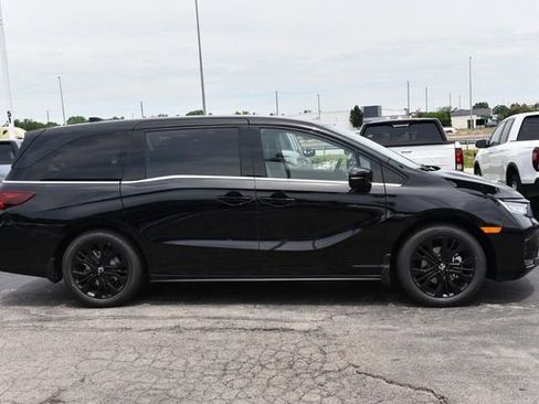 New 2026 Honda Odyssey Sport-L image 5