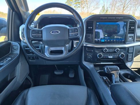 Used 2023 Ford F150 Lariat image 4