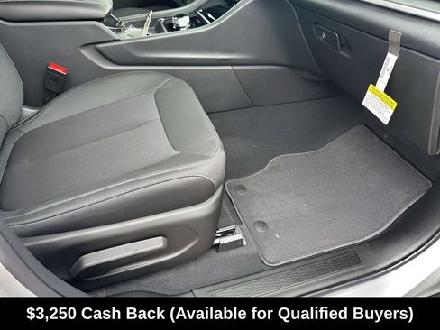 New 2025 Jeep Grand Cherokee Laredo X w/ Luxury Tech Group I RWD image 22