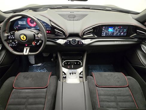 Used 2026 Ferrari Purosangue image 23