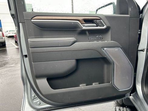 New 2026 Chevrolet Silverado 1500 High Country AWD/4WD image 24