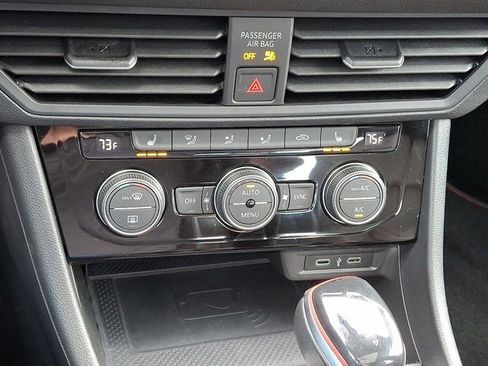 Certified 2023 Volkswagen Jetta GLI Autobahn image 19