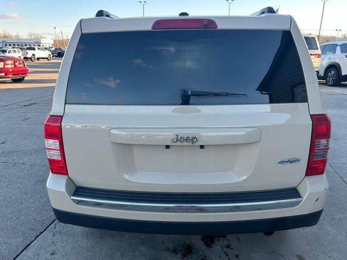 Used 2017 Jeep Patriot High Altitude image 6