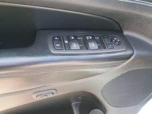 Used 2021 Jeep Grand Cherokee Limited w/ Premium Lighting Group AWD/4WD image 24