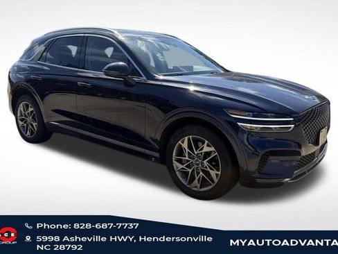Used 2025 Genesis GV70 2.5T AWD/4WD image 2