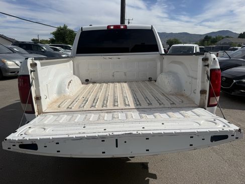 Used 2018 RAM 1500 Express AWD/4WD image 18