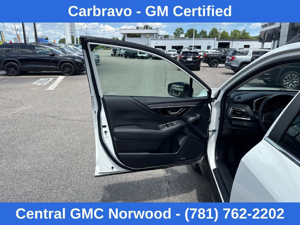 Used 2024 Subaru Outback Limited AWD/4WD image 11