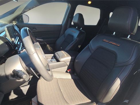 Used 2024 Nissan Pathfinder Rock Creek image 25