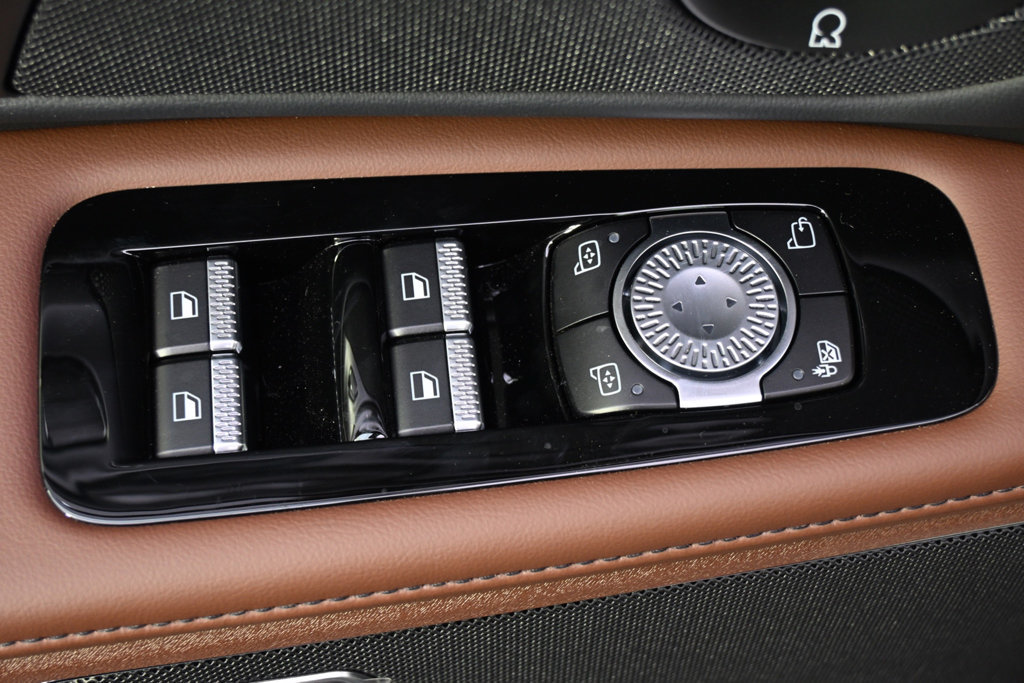 New 2026 Lincoln Nautilus Reserve w/ Jet Appearance Package AWD/4WD image 23