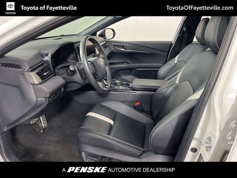 Certified 2025 Toyota Camry SE image 21