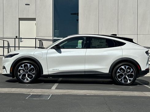 New 2026 Ford Mustang Mach-E Select RWD image 6