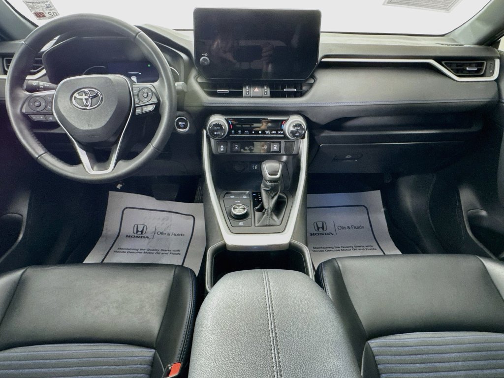 Used 2024 Toyota RAV4 XSE AWD/4WD image 30