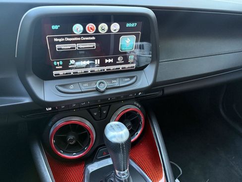 Used 2018 Chevrolet Camaro SS RWD image 19
