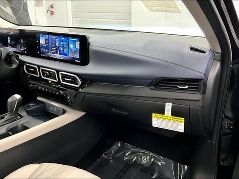 New 2026 Nissan Sentra SL w/ Floor Mat Package FWD image 36