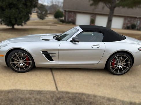 Used 2013 Mercedes-Benz SLS AMG GT Roadster image 1