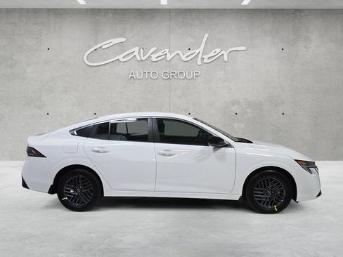 New 2026 Nissan Sentra SV image 17