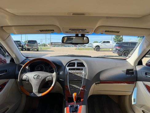 Used 2010 Lexus ES 350 FWD image 20