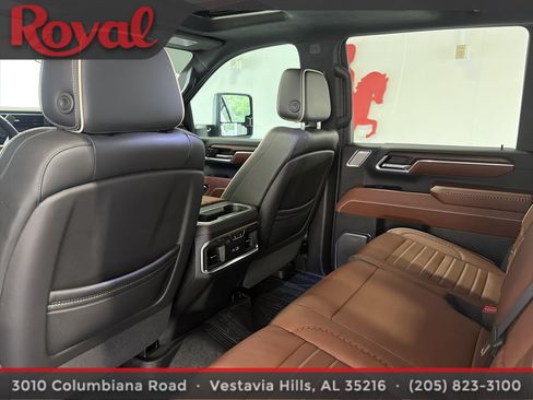 Used 2024 GMC Sierra 2500 Denali Ultimate w/ Max Trailering Package AWD/4WD image 19