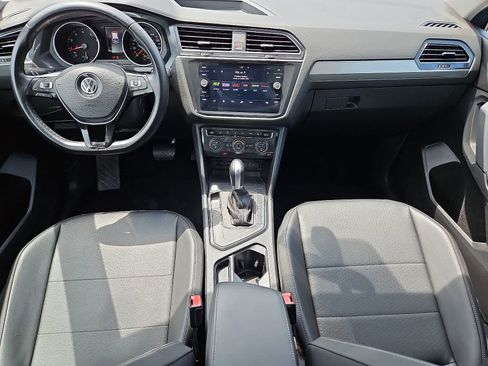 Used 2019 Volkswagen Tiguan SE FWD image 26