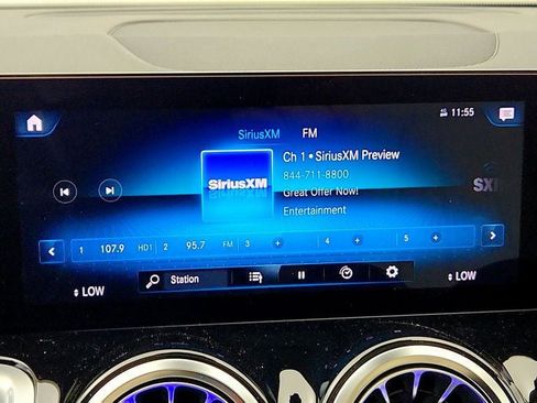 Used 2022 Mercedes-Benz EQB 300 4MATIC w/ Pinnacle Package image 19