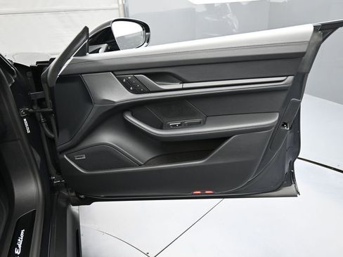 New 2026 Porsche Taycan AWD/4WD image 29