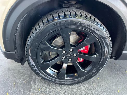 Used 2022 Ford Explorer ST w/ Equipment Group 401A image 23