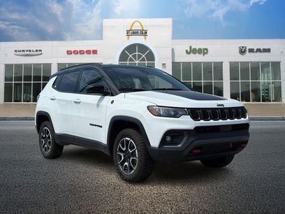 Used 2024 Jeep Compass Trailhawk