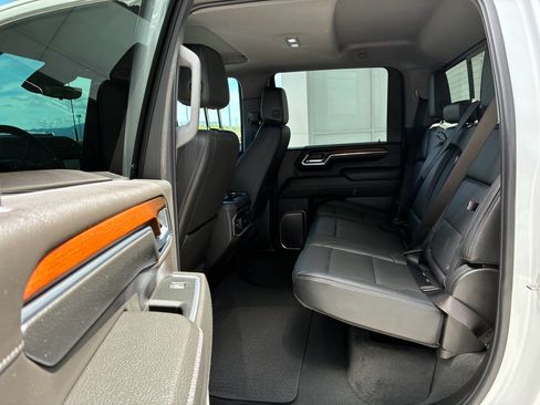 Used 2024 GMC Sierra 2500 Denali w/ Denali Reserve Package AWD/4WD image 23