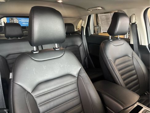 Used 2024 Ford Edge SEL w/ Convenience Package AWD/4WD image 42