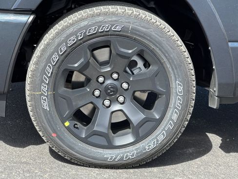 New 2027 RAM 1500 4x4 Crew Cab image 24