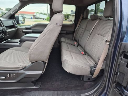 Used 2016 Ford F150 XLT w/ Equipment Group 302A Luxury AWD/4WD image 11