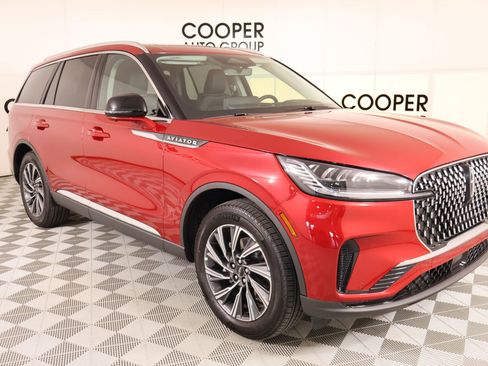 New 2026 Lincoln Aviator AWD image 1