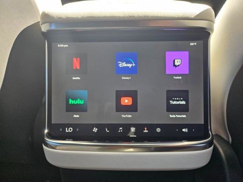 Used 2023 Tesla Model X image 62