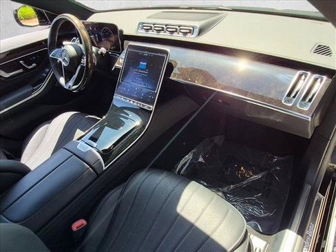 Used 2023 Mercedes-Benz S 500 4MATIC image 23