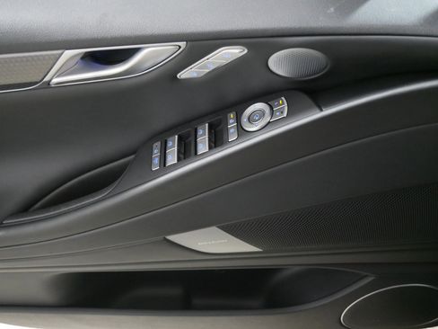 Used 2025 Genesis G80 2.5T Sport Prestige image 19