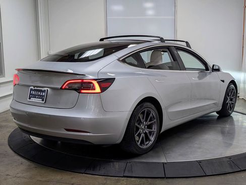 Used 2018 Tesla Model 3 Long Range AWD/4WD image 8