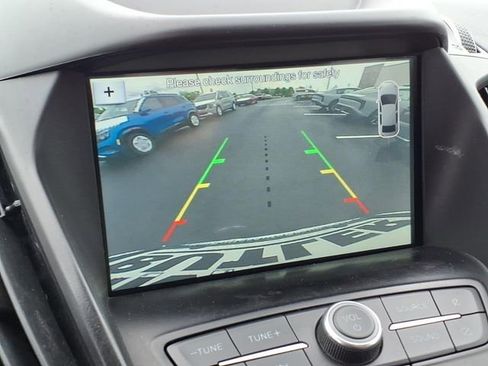 Used 2019 Ford Escape SE AWD/4WD image 9