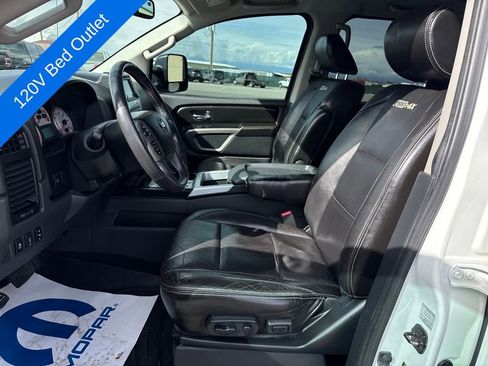 Used 2015 Nissan Titan PRO-4X w/ Pro-4x Luxury Package image 11